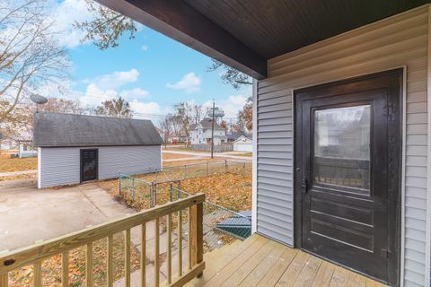 Tiny photo for 220 W Bennett Street, Pontiac, IL 61764 (MLS # 12499456)