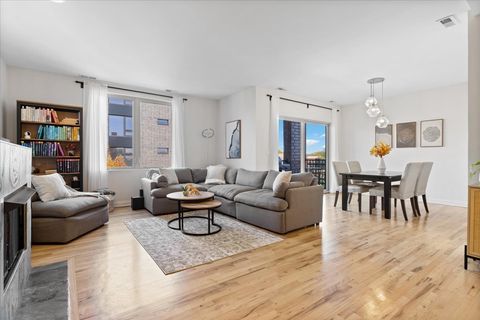 Tiny photo for 1225 N California Avenue #4C, Chicago, IL 60622 (MLS # 12514632)