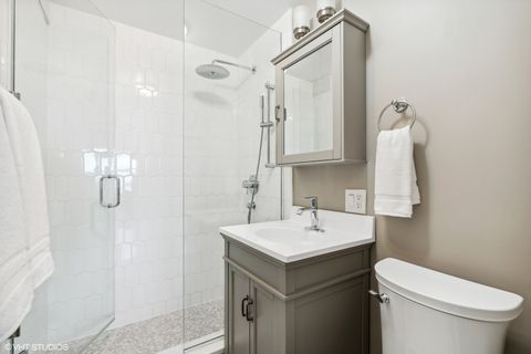 Tiny photo for 400 E RANDOLPH Street #913, Chicago, IL 60601 (MLS # 12476885)