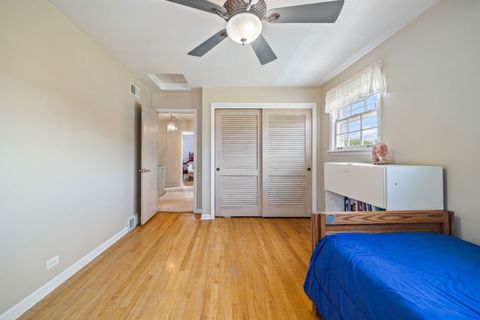 Tiny photo for 8822 Central Park Avenue, Evanston, IL 60203 (MLS # 12433994)