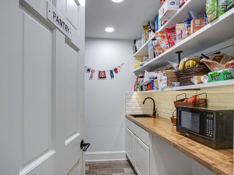 Tiny photo for 717 Roberts Road, Winthrop Harbor, IL 60096 (MLS # 12730213)