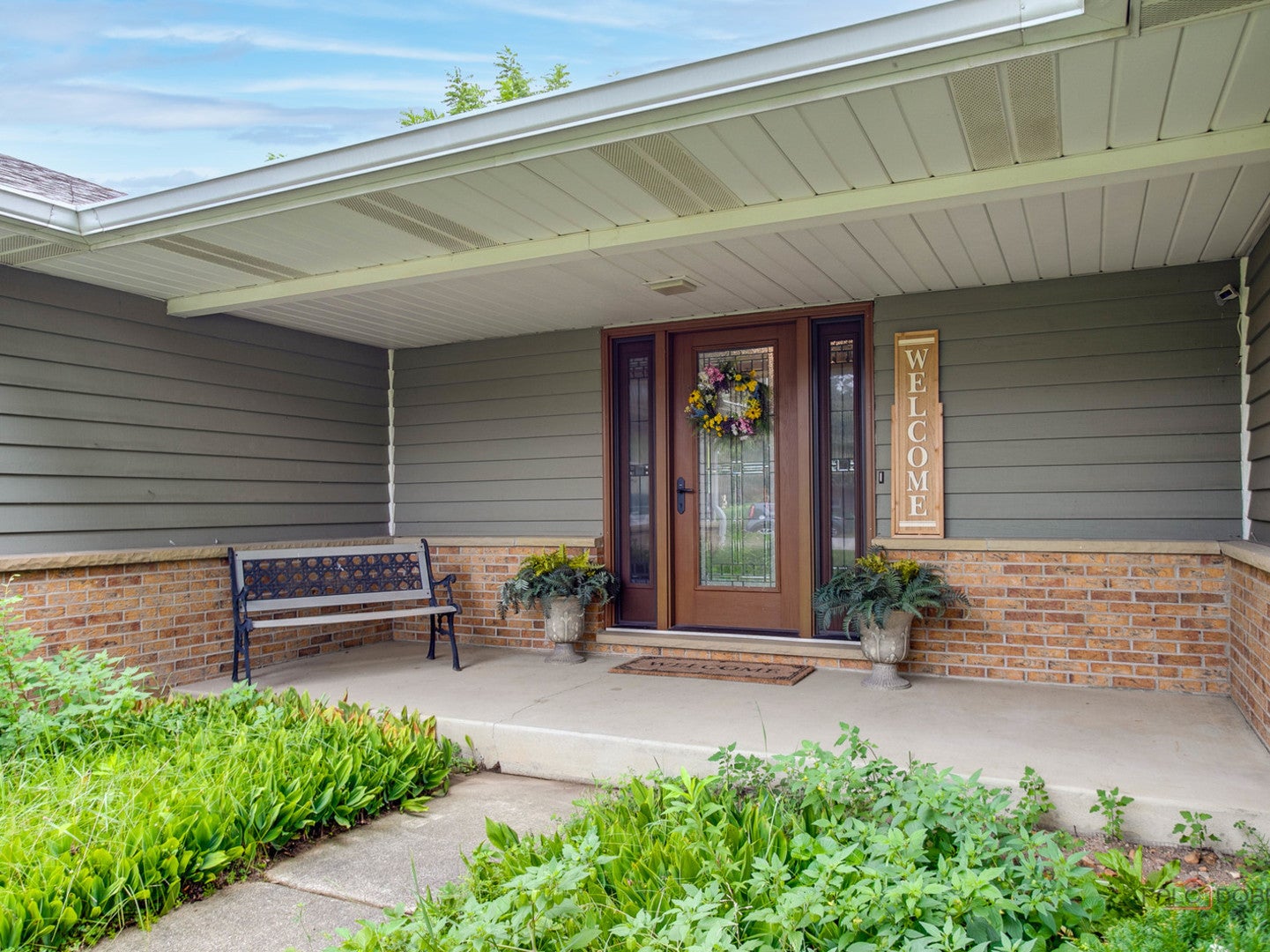 717 Roberts Road