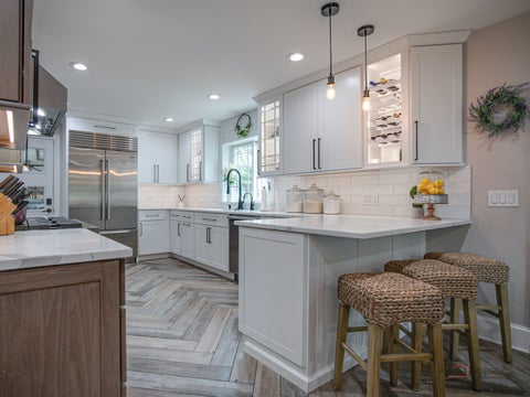 Tiny photo for 717 Roberts Road, Winthrop Harbor, IL 60096 (MLS # 12730213)