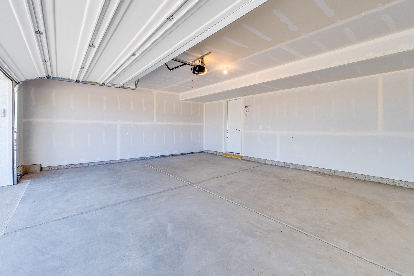 3705 Neubauer Circle 103
