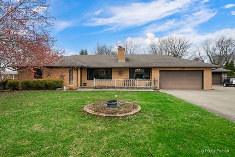 Photo of 1321 Florence Drive, Sycamore, IL 60178 (MLS # 12608022)