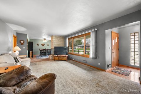 Tiny photo for 1321 Florence Drive, Sycamore, IL 60178 (MLS # 12608022)