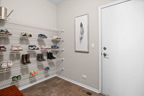 Tiny photo for 1995 Colchester Avenue, Hoffman Estates, IL 60192 (MLS # 12594548)