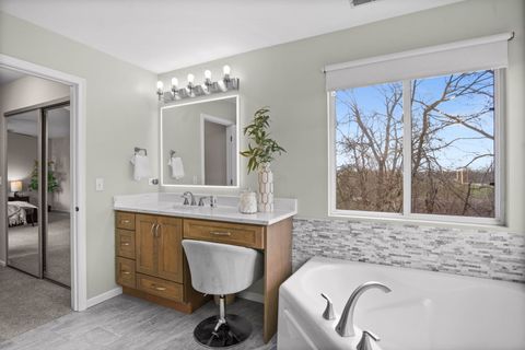 Tiny photo for 1995 Colchester Avenue, Hoffman Estates, IL 60192 (MLS # 12594548)