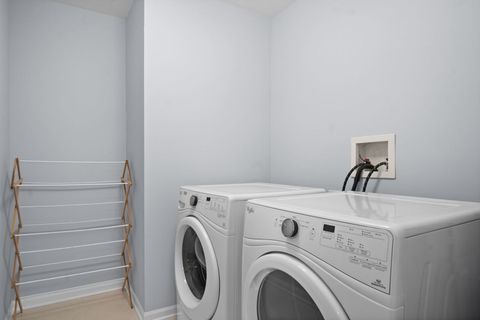 Tiny photo for 1995 Colchester Avenue, Hoffman Estates, IL 60192 (MLS # 12594548)