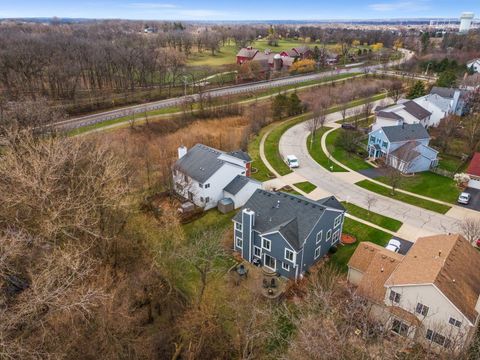 Tiny photo for 1995 Colchester Avenue, Hoffman Estates, IL 60192 (MLS # 12594548)