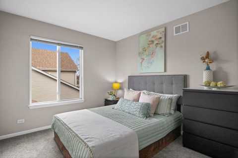 Tiny photo for 1995 Colchester Avenue, Hoffman Estates, IL 60192 (MLS # 12594548)