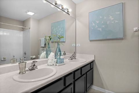 Tiny photo for 1995 Colchester Avenue, Hoffman Estates, IL 60192 (MLS # 12594548)