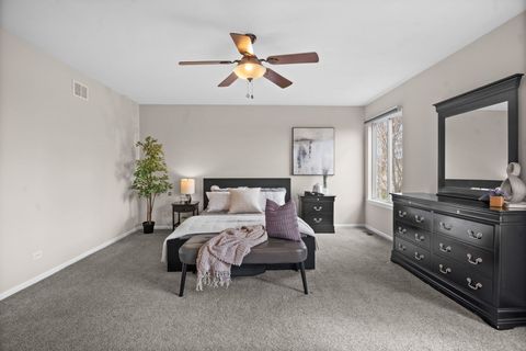 Tiny photo for 1995 Colchester Avenue, Hoffman Estates, IL 60192 (MLS # 12594548)