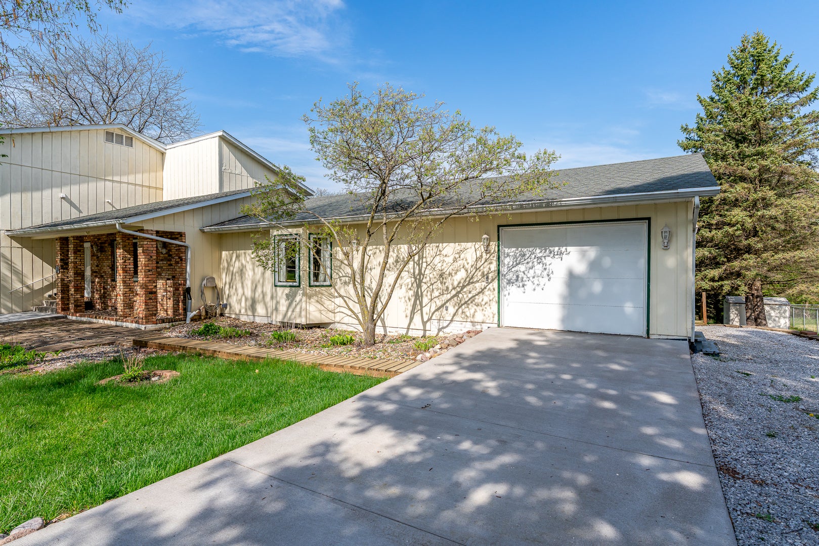 9 Valley View Drive