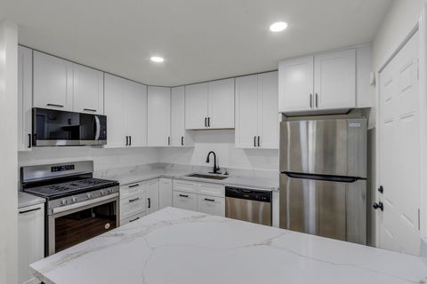 Tiny photo for 741 Sullivan Road, Aurora, IL 60506 (MLS # 12743917)