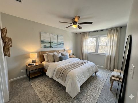 Tiny photo for 940 Tanglewood Drive, Wheeling, IL 60090 (MLS # 12602613)