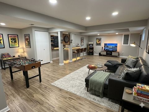 Tiny photo for 940 Tanglewood Drive, Wheeling, IL 60090 (MLS # 12602613)