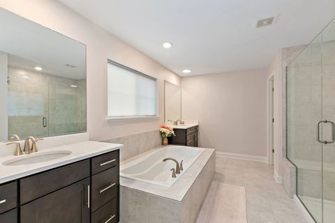 Tiny photo for 1119 Glengary Circle, Crystal Lake, IL 60012 (MLS # 12462286)