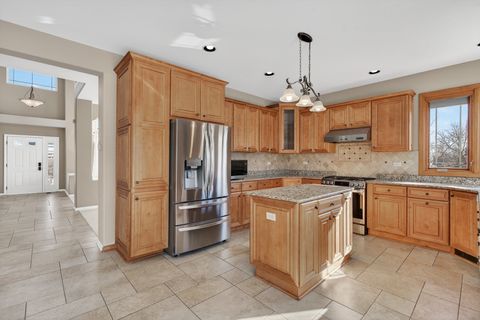 Tiny photo for 685 E Thornhill Lane, Palatine, IL 60074 (MLS # 12596693)