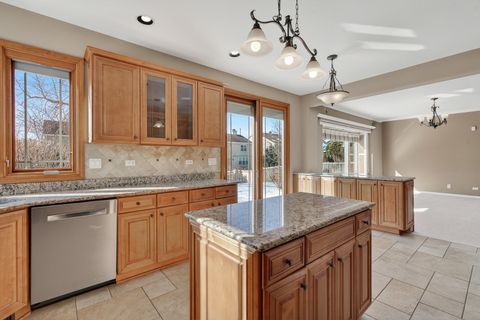 Tiny photo for 685 E Thornhill Lane, Palatine, IL 60074 (MLS # 12596693)