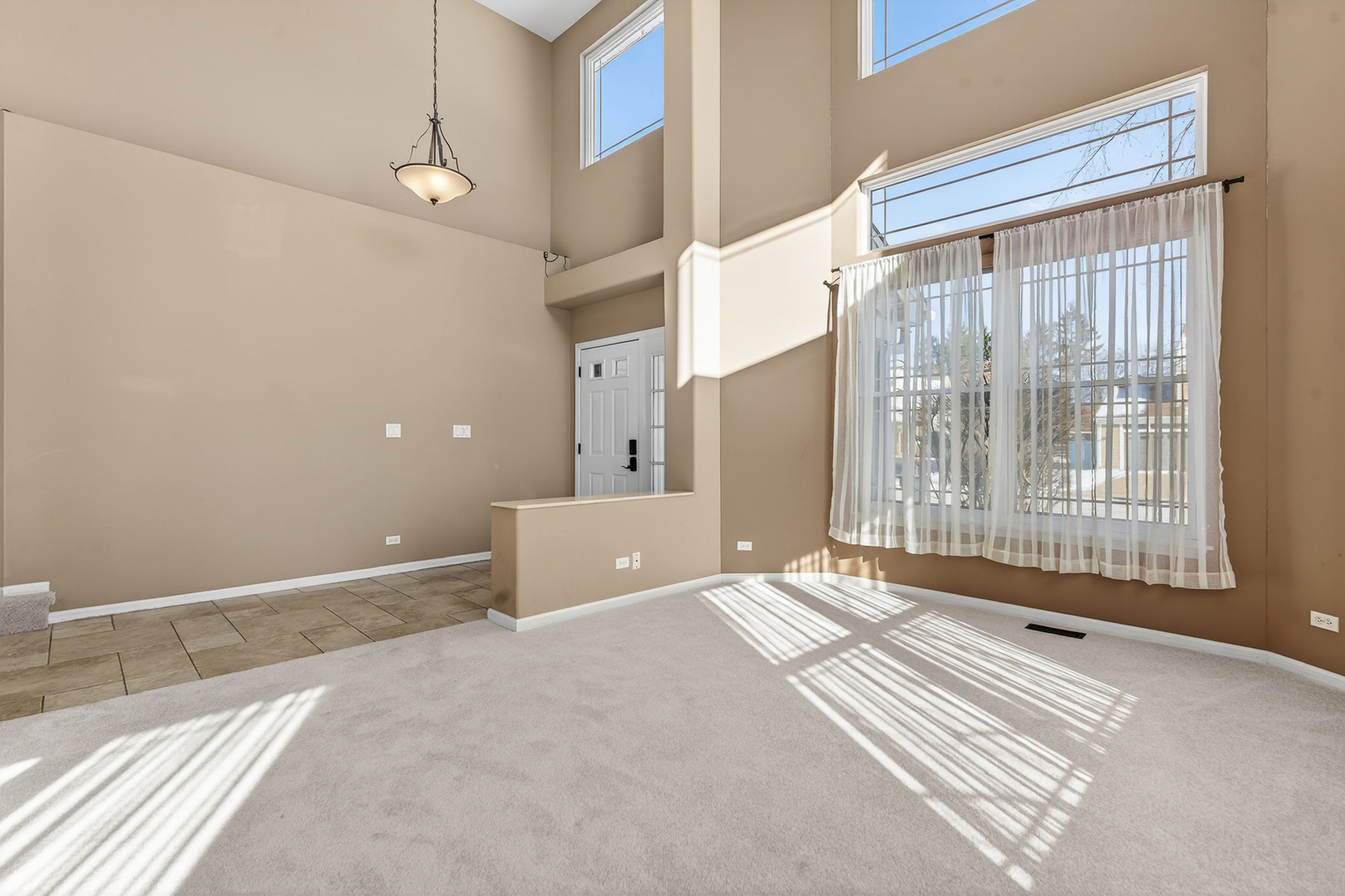 685 E Thornhill Lane