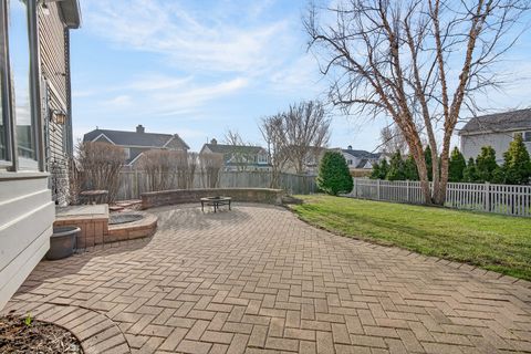 Tiny photo for 685 E Thornhill Lane, Palatine, IL 60074 (MLS # 12596693)