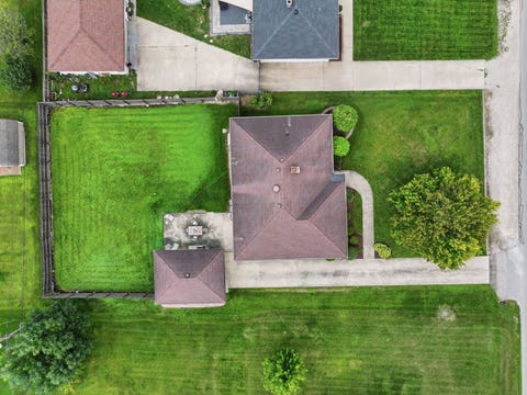 Tiny photo for 811 Magnolia Drive, Joliet, IL 60435 (MLS # 12720603)