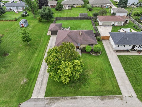Tiny photo for 811 Magnolia Drive, Joliet, IL 60435 (MLS # 12720603)