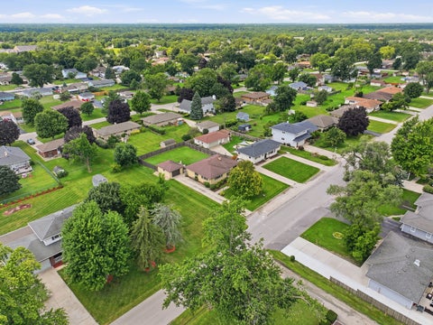 Tiny photo for 811 Magnolia Drive, Joliet, IL 60435 (MLS # 12720603)