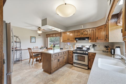 Tiny photo for 811 Magnolia Drive, Joliet, IL 60435 (MLS # 12720603)