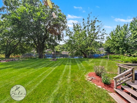 Tiny photo for 630 Oceola Drive, Algonquin, IL 60102 (MLS # 12709000)