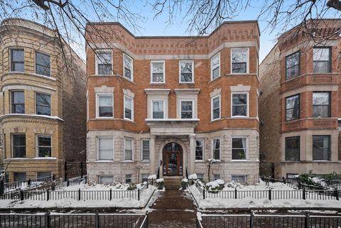 Photo of 2839 N BURLING Street #3N, Chicago, IL 60657 (MLS # 12531508)