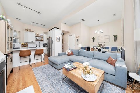 Tiny photo for 2839 N BURLING Street #3N, Chicago, IL 60657 (MLS # 12531508)