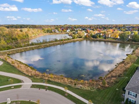 Tiny photo for 1639 Bentz Way, Batavia, IL 60510 (MLS # 12498450)