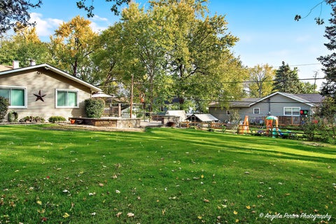 Tiny photo for 34679 N Hiawatha Trail, McHenry, IL 60051 (MLS # 12756897)