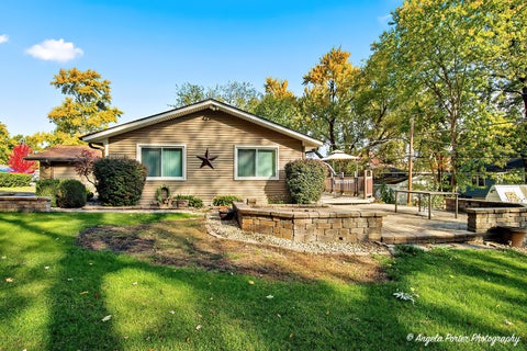 Tiny photo for 34679 N Hiawatha Trail, McHenry, IL 60051 (MLS # 12756897)