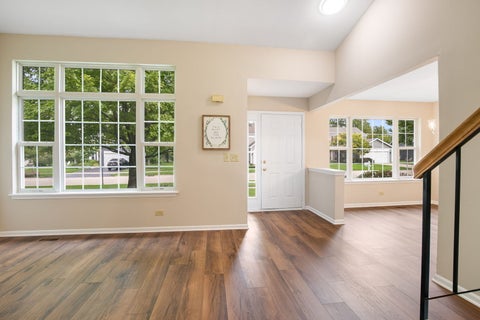 Tiny photo for 18153 W Banbury Drive, Gurnee, IL 60031 (MLS # 12791154)