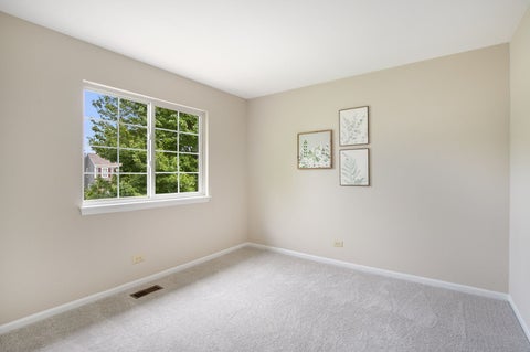 Tiny photo for 18153 W Banbury Drive, Gurnee, IL 60031 (MLS # 12791154)