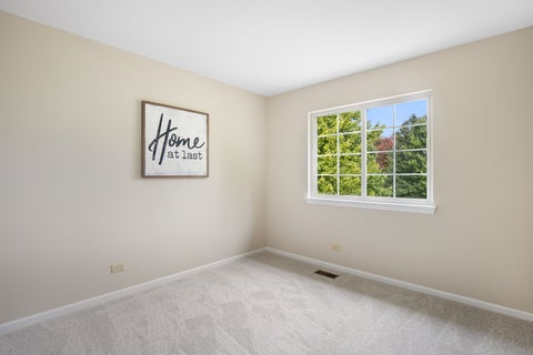 Tiny photo for 18153 W Banbury Drive, Gurnee, IL 60031 (MLS # 12791154)
