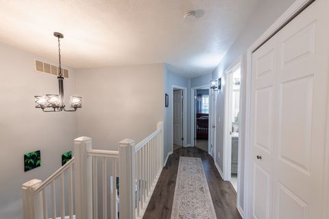 Tiny photo for 223 Huntington Court, Shorewood, IL 60404 (MLS # 12606574)