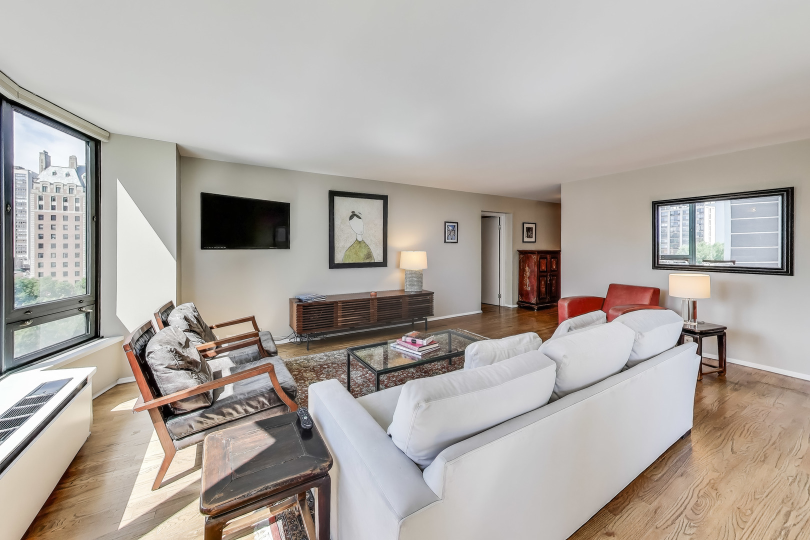 1555 N ASTOR Street 11SE