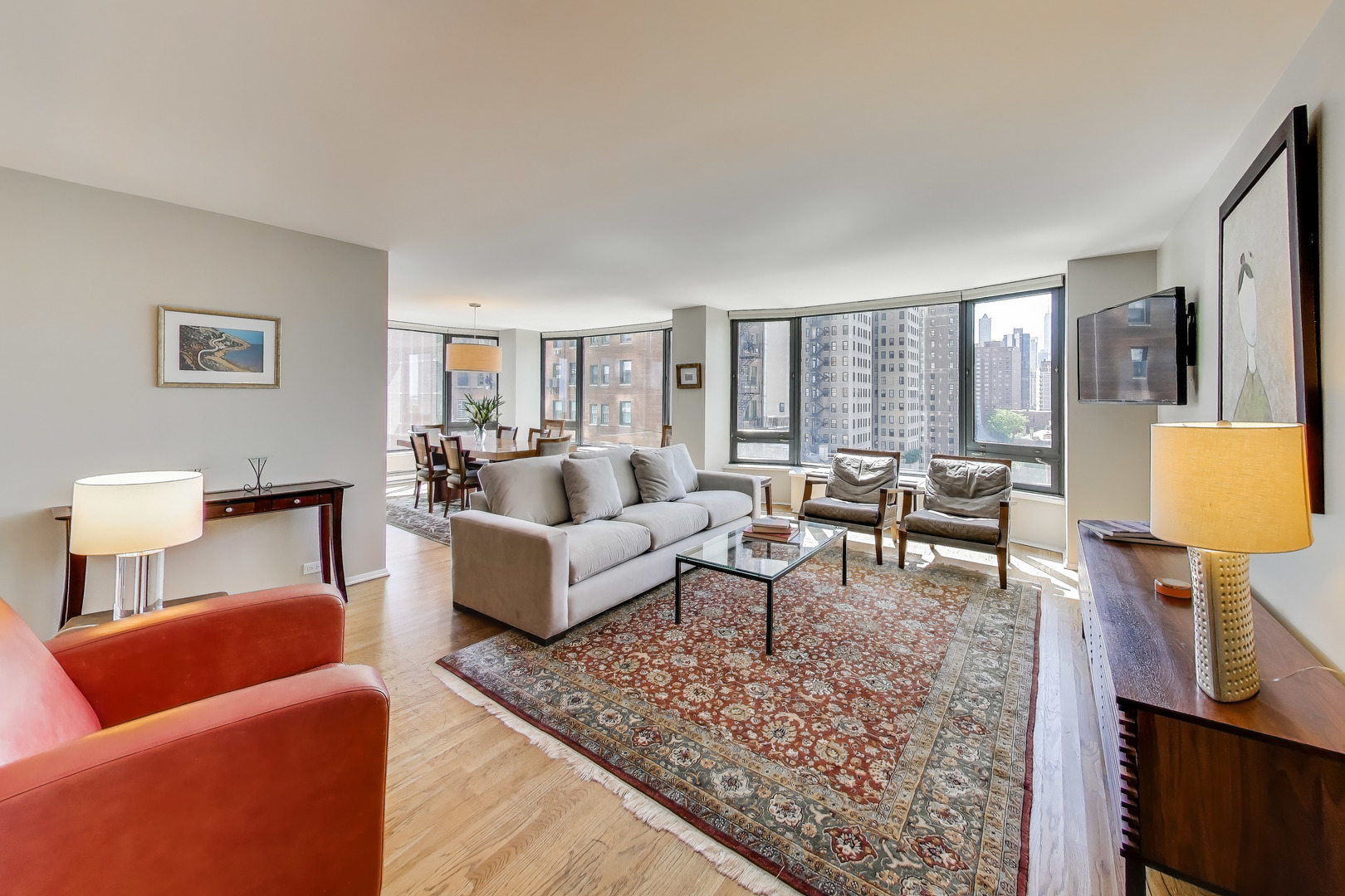 1555 N ASTOR Street 11SE