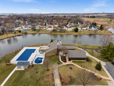 Tiny photo for 2S130 Waltham Court, Warrenville, IL 60555 (MLS # 12594686)