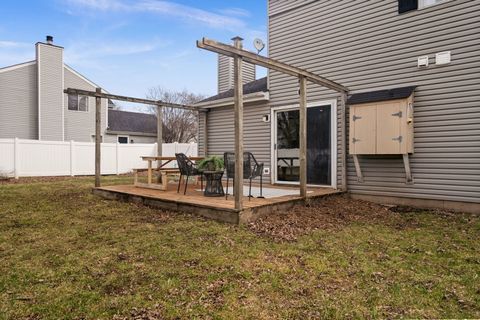 Tiny photo for 2S130 Waltham Court, Warrenville, IL 60555 (MLS # 12594686)