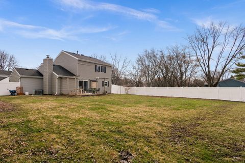 Tiny photo for 2S130 Waltham Court, Warrenville, IL 60555 (MLS # 12594686)