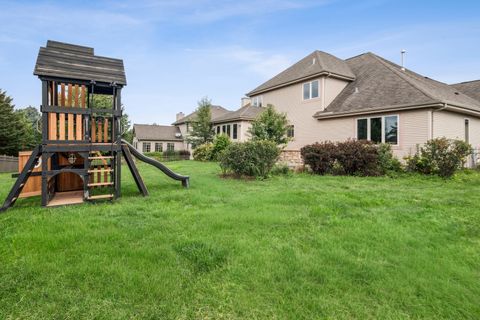 Tiny photo for 914 Tivoli Drive, Rockford, IL 61107 (MLS # 12615305)