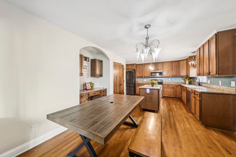 Tiny photo for 914 Tivoli Drive, Rockford, IL 61107 (MLS # 12615305)