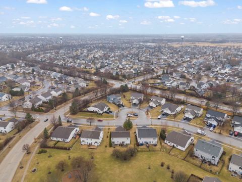 Tiny photo for 2924 Impressions Drive, Lake In The Hills, IL 60156 (MLS # 12591409)