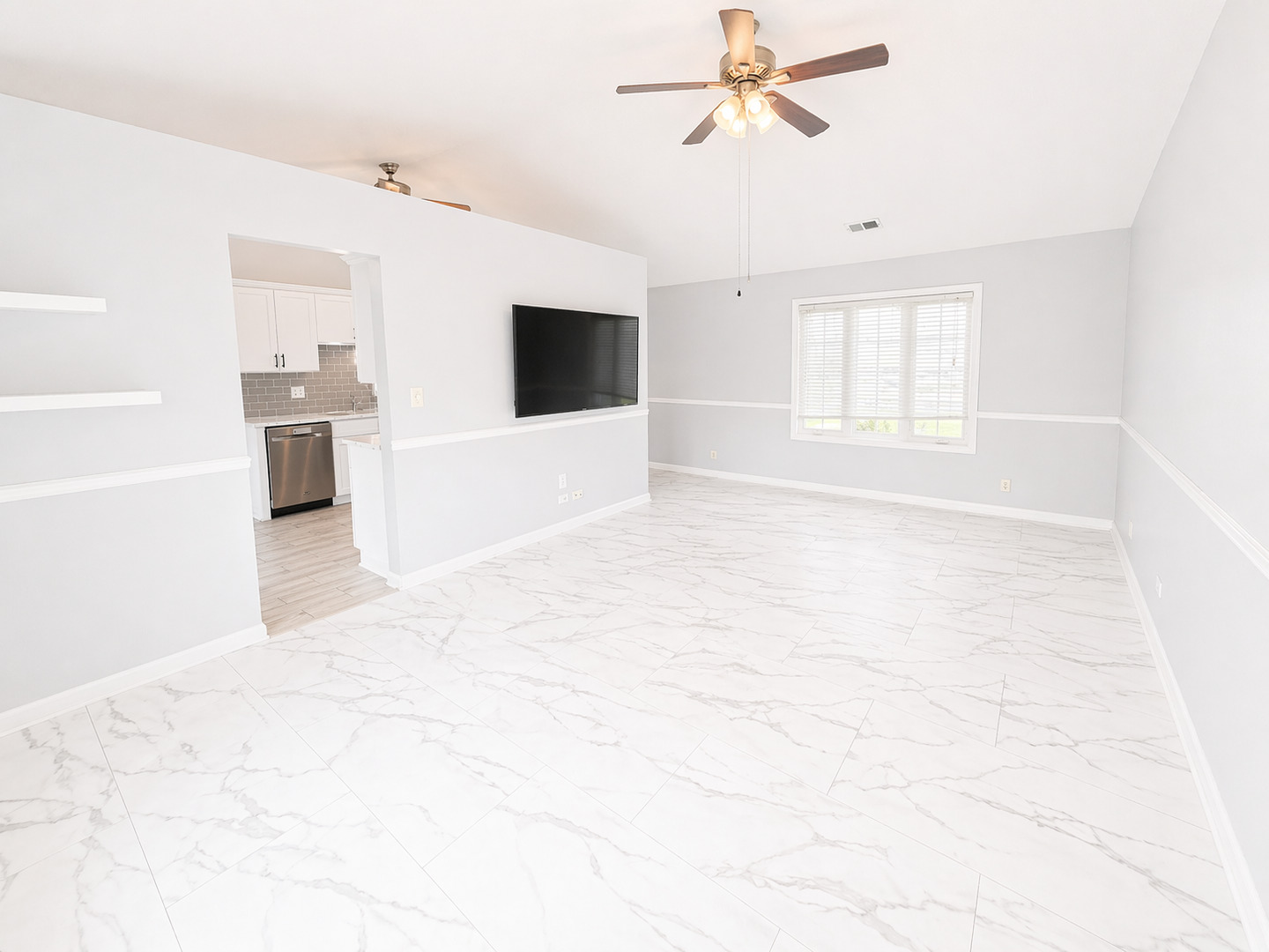 828 Huron Court