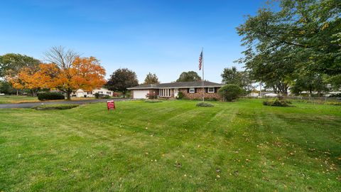 Tiny photo for 5653 Fox Court, South Beloit, IL 61080 (MLS # 12502277)